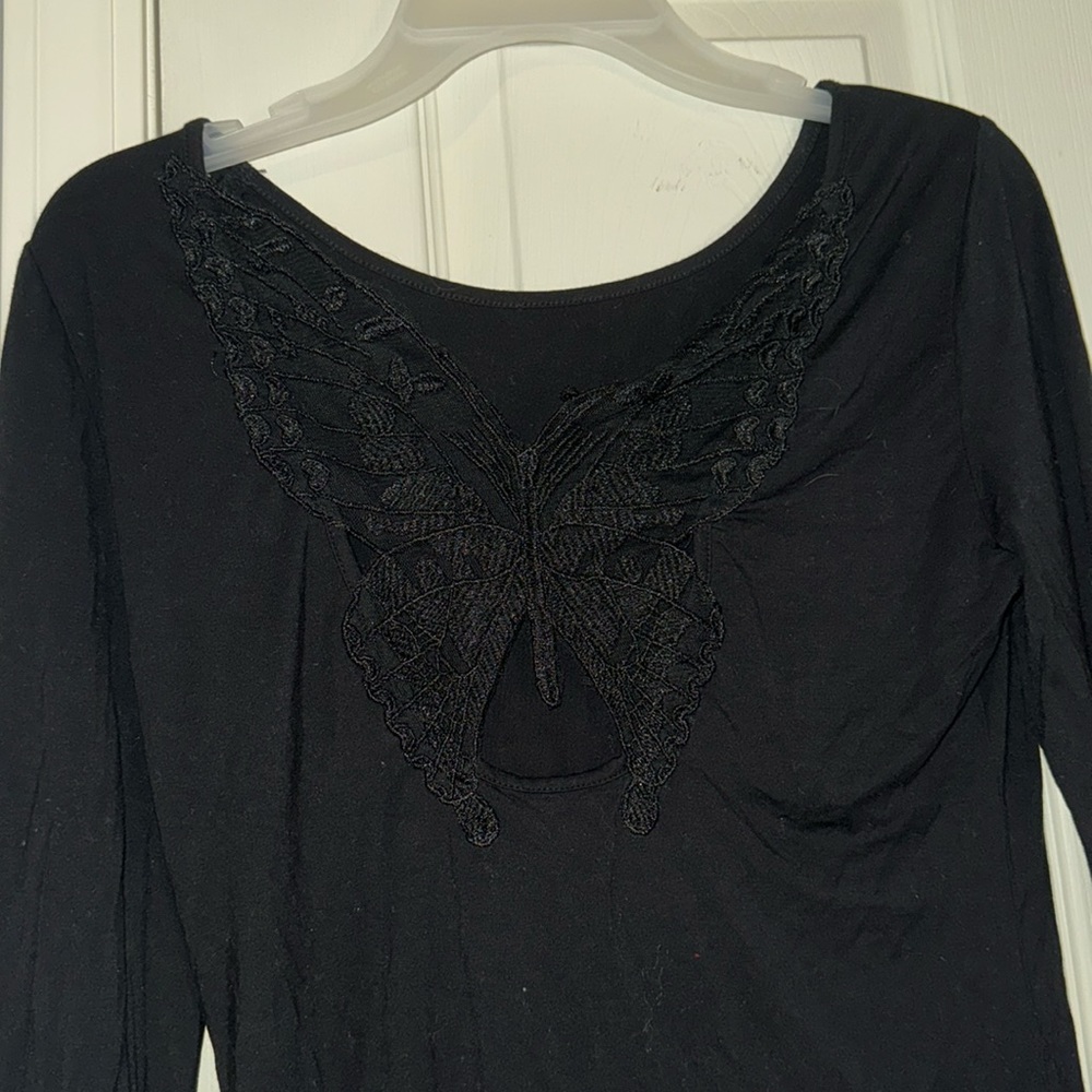 plain black long sleeve tee with butterfly detail back